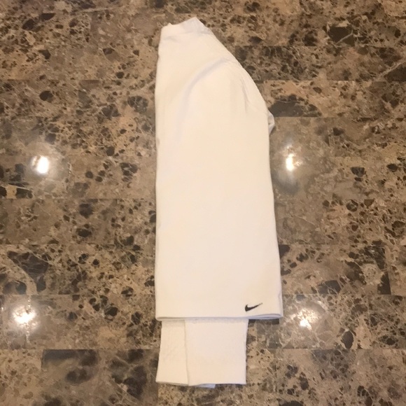 Nike Athletic White Long Sleeve Top M/L - Picture 3 of 5